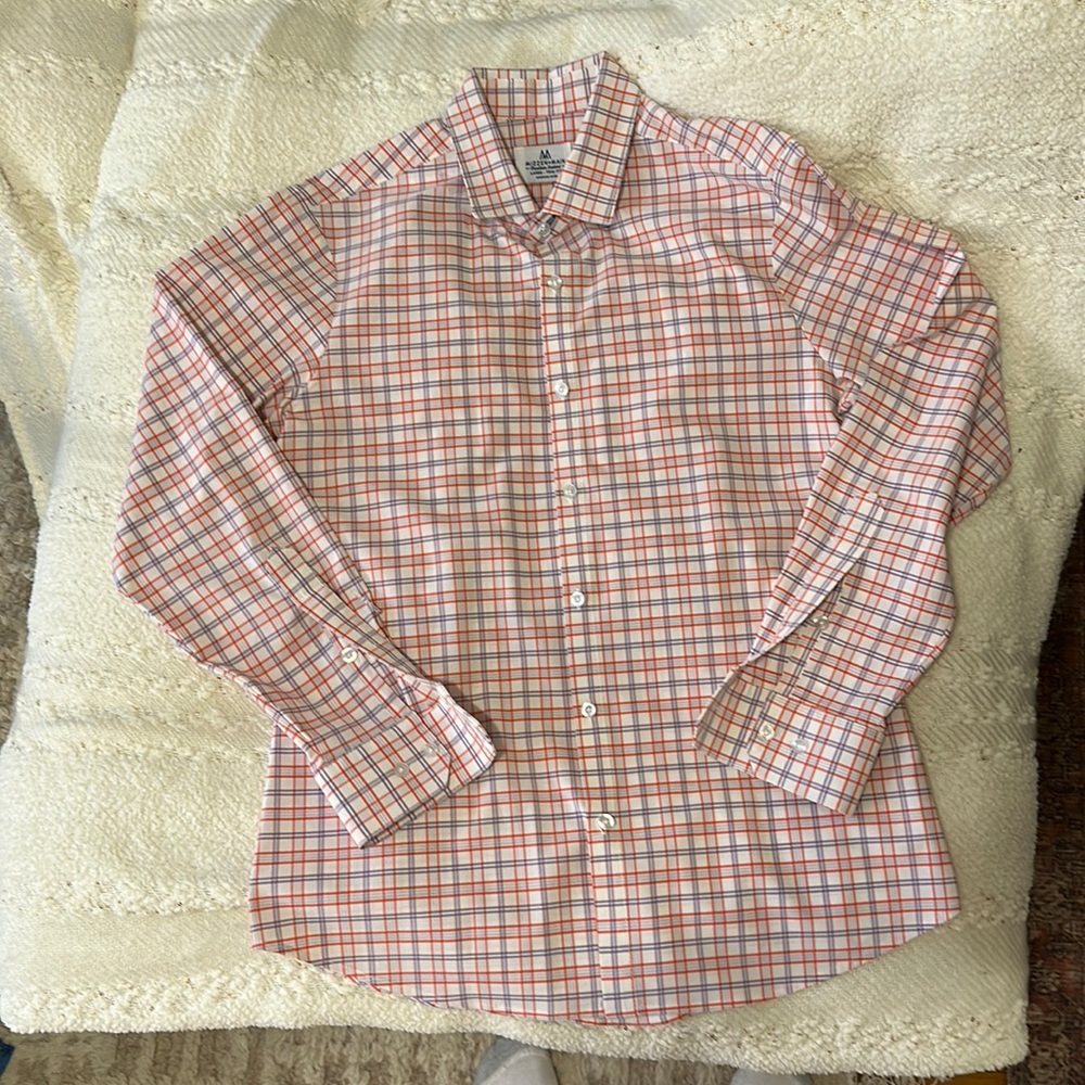 New Mizzen + Main button down dress shirt